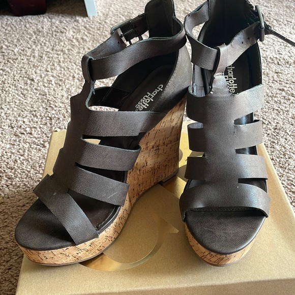 Wedges - Picture 1 of 4